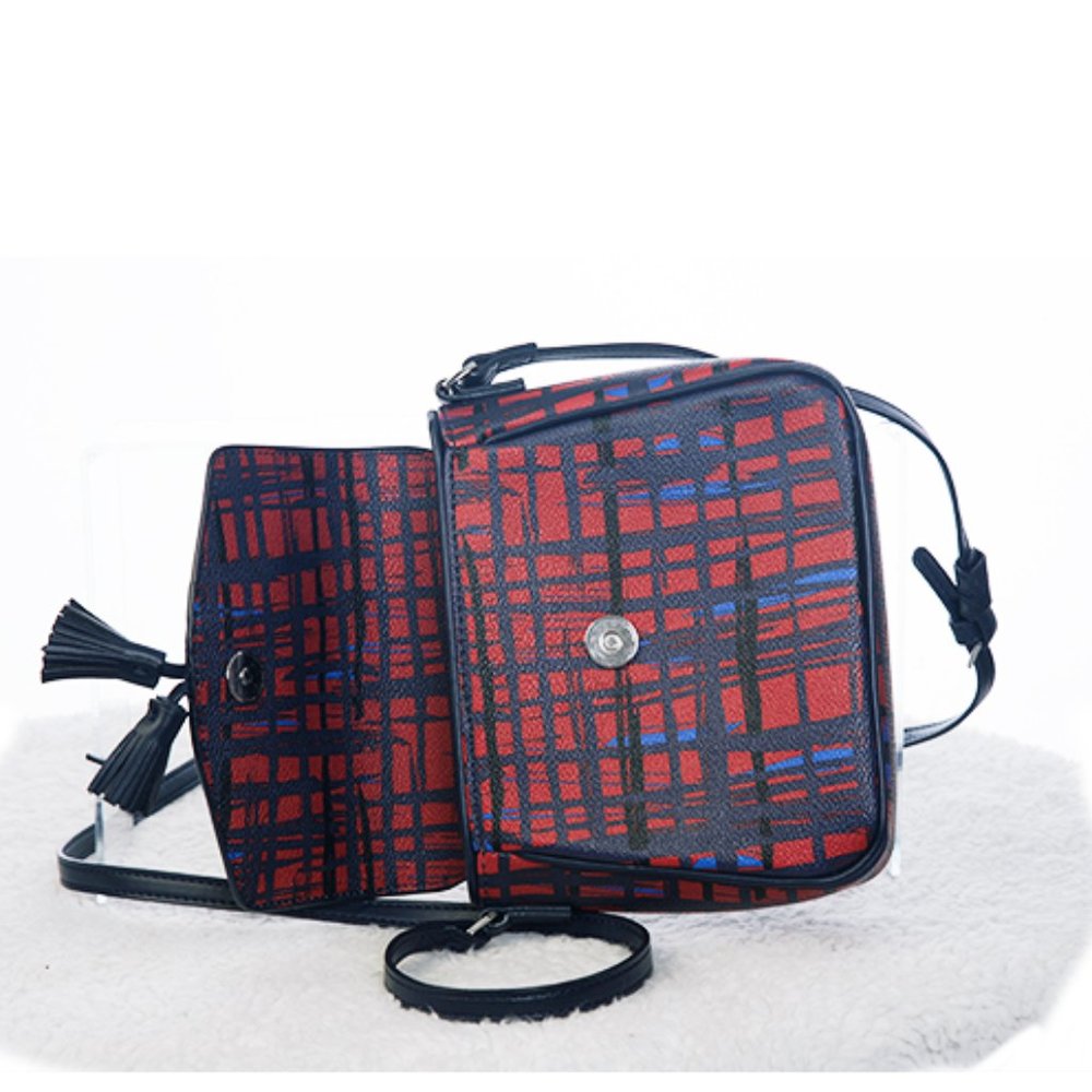 Vera Bradley Small Crossbody Bag Navy & Red Art Plaid - Picture 5 of 9